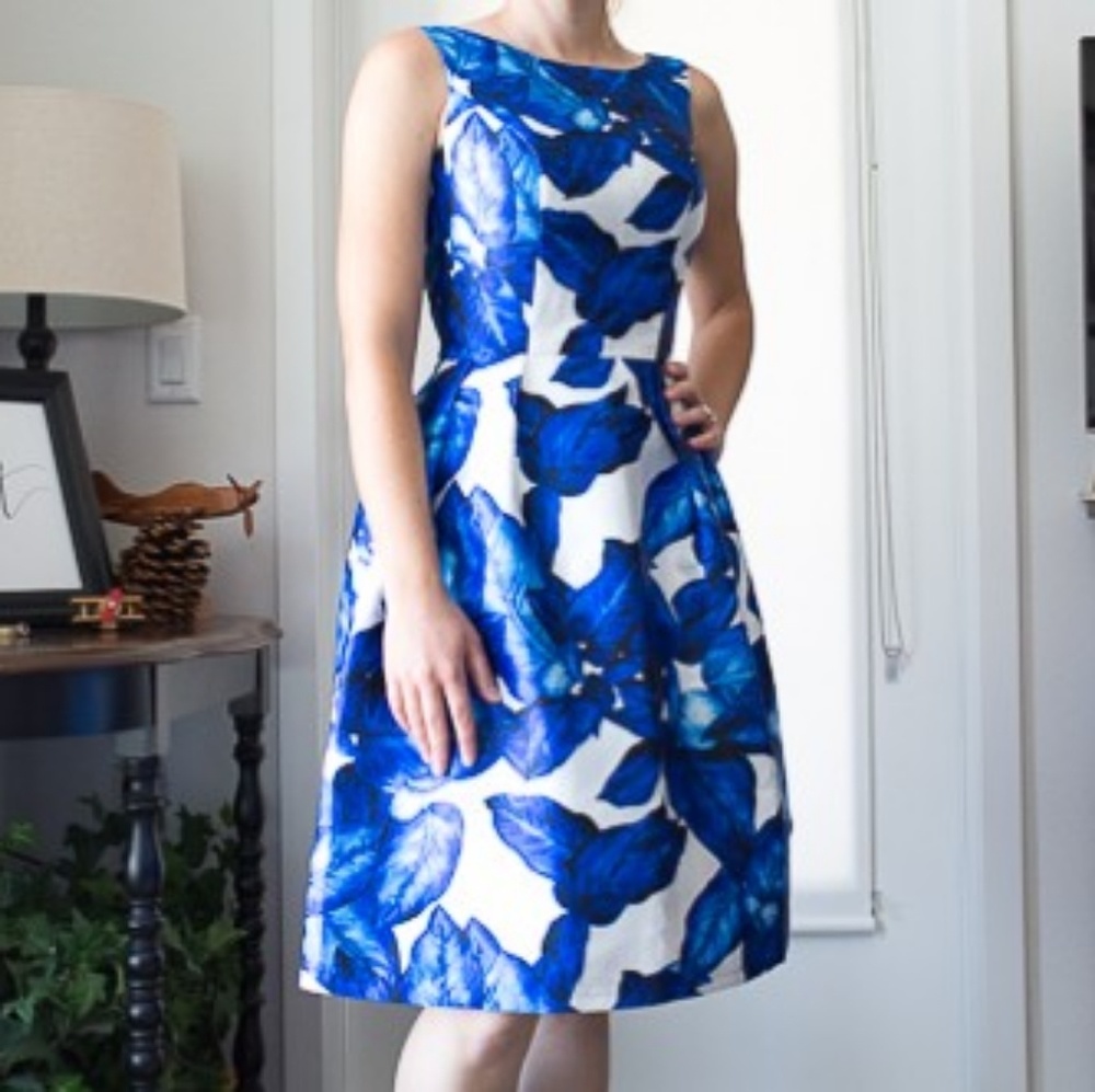 Blue and white palm frawn dress from modcloth - Picture 6 of 7